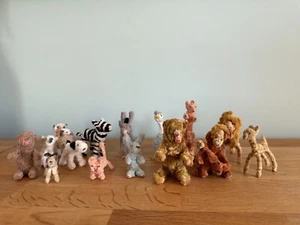 15 VINTAGE SMALL HAND MADE CHENILLE PIPE CLEANER ANIMALS: DOG BEAR LAMB LION ETC - Picture 1 of 20
