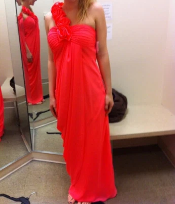 XSCAPE Vestido Largo Rosa Salmón Un Hombro Baile de graduación o Dama de honor, Talla 6 Foto 1 de 4