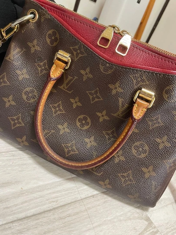 Auténtico Bolso de Hombro LOUIS VUITTON Monograma Pallas 2WAY Marrón Rosa Foto 1 de 4