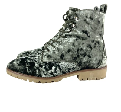 Qupid Velvet Combat Boots Womens 8 Sage Green Velour Hiking Lace Up Bootie - Image 1 of 4