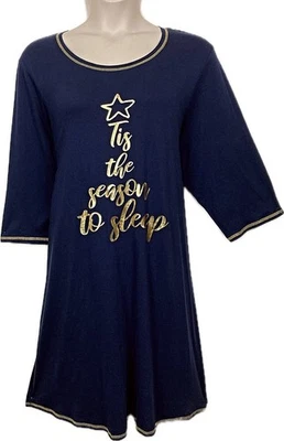 Camiseta para dormir Catherines 3X Gold Lame Gráfic Tis the Season to Sleep azul oscuro $50 Foto 1 de 4