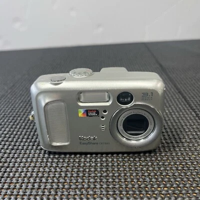 Kodak Digital Camera EasyShare CX7330 4.0MP Silver For Parts - Image 1 of 4