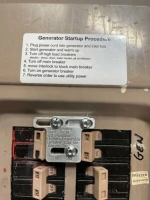 Kit de bloqueo de generador, Eaton / Cutler Hammer panel de 100 amperios WR-90 Foto 1 de 4