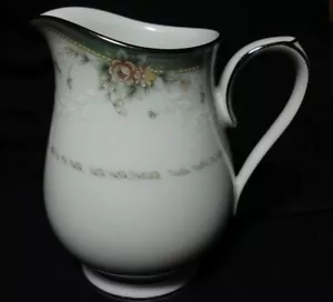 Jarra crema Noritake Greenbrier 4101 XLNT estado MÁS en TIENDA artículo 2 - Imagen 1 de 5