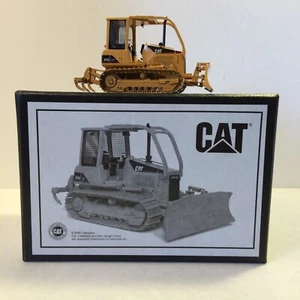 CCM Caterpillar Cat D4G LGP w/ RIPPER 1:48 Brass Vintage NIB - Picture 1 of 11