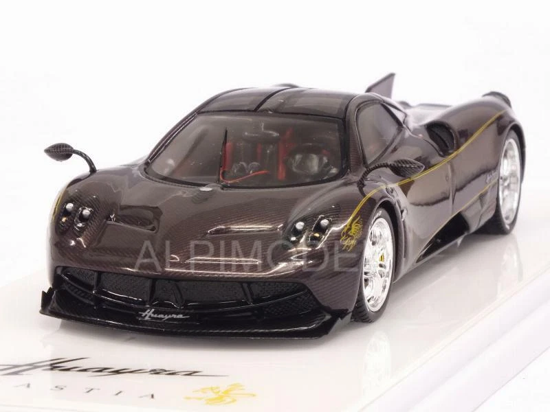 Pagani Huayra Dinastia Chiwen Protective Dragon Red Car 1:43 TRUESCALE TSM430120 - Immagine 1 di 1