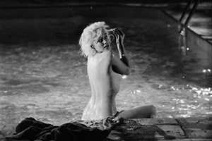 MARILYN MONROE UNSEEN NUDE SWIM SHOOT (4) RARE 4X6 Gallery Quality PHOTOS SGTG - Picture 1 of 4