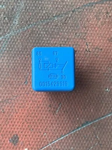 Mercedes W202 W201 W124 Multi purpose Relay 0015429919 Blue - Imagen 1 de 3