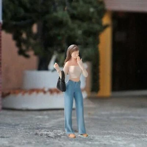 1:64 Girl Model Figure Pose Scene Tiny People Micro Landscapes Decor - Picture 1 of 7