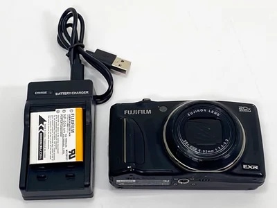 FUJIFILM FinePix F900EXR Black 16.0MP Compact Digital Camera Used From Japan - Image 1 of 4