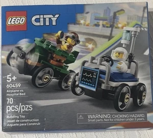 Lego City 70 piezas Avión de juguete de construcción vs. cama de hospital 60459 - Imagen 1 de 3