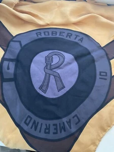 VINTAGE SIGNIERTER ROBERTA DI CAMERINO VENEZIA HERGESTELLT IN ITALIEN SCHAL HANDGEROLLTE KANTEN 33" - Bild 1 von 16