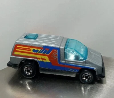 Hot Wheels "GUNMETAL СЕРЫЙ" Flyin' цвета - внутри истории, Blackwall Гонконг '78 - Изображение 1 из 2
