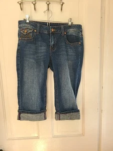 VIGOSS Jeans Junior's Size 11 Blue Low-Rise Capri Denim Distressed - Picture 1 of 8