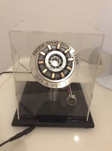 Hasbro Iron Man Marvel Legends Stark Arc Reactor Elettronico Working Light MK2 - Imagen 1 de 6