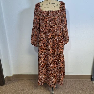 Beachlunchlounge Khaleesi Midikleid mit eckigem Ausschnitt und Blumenmuster gesmokt Gr. XL Polyester - Bild 1 von 12