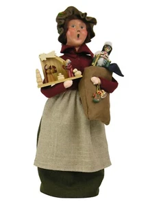 Byers Choice 2015 Woman with Nutcrackers & Nativity - Picture 1 of 8