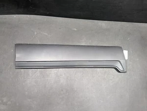 Front Left Door Lower Molding 2018 Honda CR-V 75332-TLC-A0 2017 2019 2020 - Picture 1 of 10