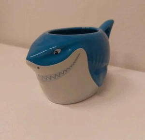 Disney Tasse Findet Nemo - Bruce - Bild 1 von 5