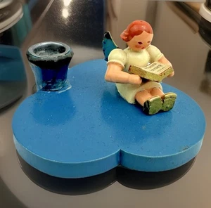 DDR Holzkunst Erzgebirge ( BLANK ? ) Engel Kerzenhalter auf kleiner Wolke / JO - Bild 1 von 7