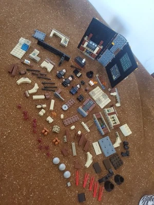 Original Harry Potter Legos-Parts of sets including figures Incomplete  - Image 1 of 4