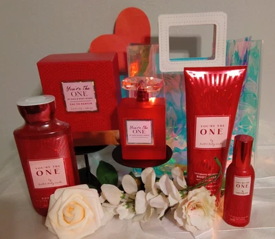 Bath & Body Works YOU'RE THE ONE 香水 3.4 盎司,身体霜...更多礼品 b — 第 1/4 张图片