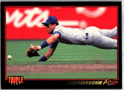 1993 Triple Play Roberto Alomar #200 Toronto Blue Jays - Image 1 of 2