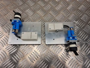 FESTO-6817-SV-3-M5 FRONT PANEL VALVE with SMC ZH10B - Picture 1 of 5