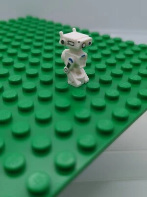 LEGO Star Wars™ BD-72 Droid Minifigure from 75325 - sw1211  - Image 1 of 4