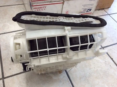 Lexus RC350 RCF (2015-2017) OEM genuino aire acondicionado sin ventilador aire 87010-53220 Foto 1 de 4