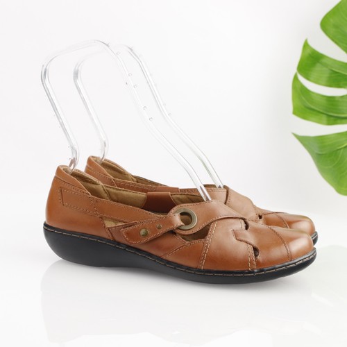 Mocassino donna Clarks Ashland Spin taglia 9 pelle marrone cognac ritagli scarpe piatte