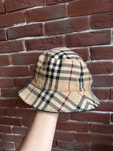 Vintage BURBERRY Reversible Nova Check Design Bucket Hat Y2k - Picture 1 of 10