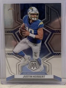 2022 Panini Mosaic - Silver Prizm #101 Justin Herbert - Picture 1 of 2