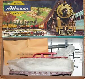 HO ATHEARN 1353 40 FT FLAT CAR KIT WITH BOAT GULF MOBILE & OHIO GM&O 807503