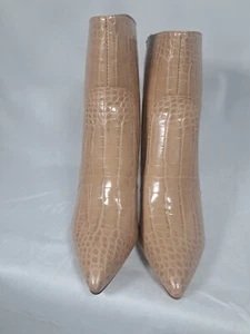 Billini Women's Snakeskin Print Nude Pointed Toe Boots Size 7 NWOT - Picture 1 of 10