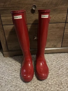 Hunter Original Tall Red Gloss Rain Boots Knee High Women's Size 6 Pull On - Picture 1 of 6