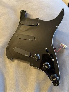 EMG DG20 David Gilmour Loaded guitar Pickguard, Pre-wired used but great shape - Picture 1 of 8