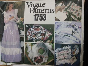 Pinafore Apron Prairie Album Pillow Bag Gifts Vogue 1753 Sewing Pattern VTG UC - Picture 1 of 7