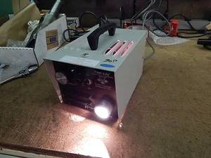 Dolan-Jenner Industries, Inc. Fiber-Lite High Intensity Illuminator Model 180 - Bild 1 von 3