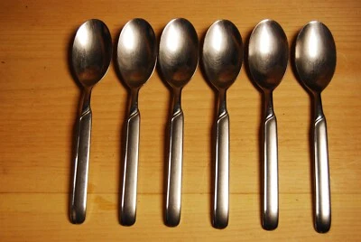 6 JA Henckels SYNERGY 18/10 Stainless 7-1/2" Oval Soup / Place Spoons - Image 1 of 4