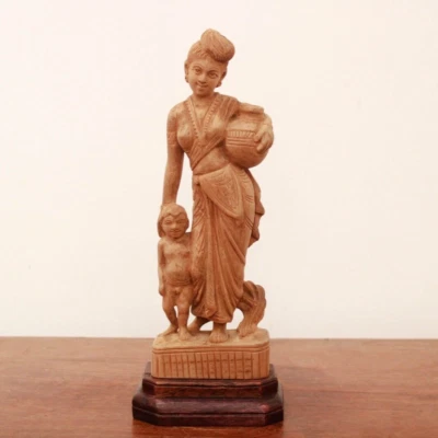 Madre e hijo antigua estatua mujer india escultura de madera hogar jardín decoración ídolo Foto 1 de 4