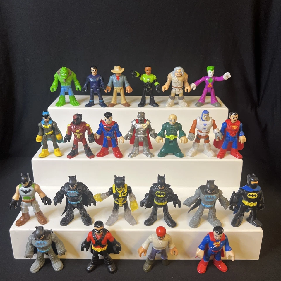 Fisher Price Imaginext Lote Mixto de 23 Figuras - DC, Batman, Superman y Más Foto 1 de 4