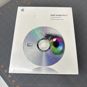 Vintage Apple DVD Studio Pro 3 M9498Z/A © 2003 Brand New - Picture 1 of 6