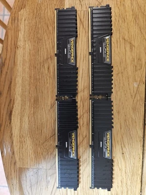 Corsair Vengence DIMM DDR4 2133 PC Memory 64GB (×4 16gb)  - Image 1 of 2
