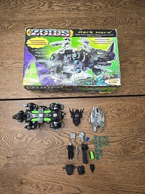 Zoids #004 Dark Horn Action Figure Model Kit Hasbro 1/72 Vintage 2001 INCOMPLETE - Image 1 of 4