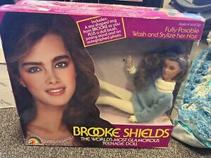 Brooke Shields the world's most glamorous teenage doll Vintage NEW!