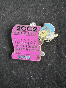 Disney Shopping DS - 12 Months of Magic Calendar 2002 - June Jiminy Cricket Pin - Picture 1 of 3