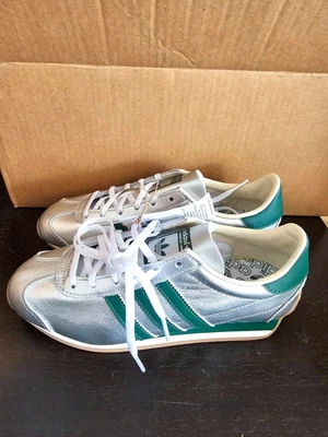 Size 8  - Adidas Country OG W Silver Metallic Green with Box - IE8412 - Image 1 of 4