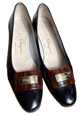 Zapatos de salón Salvatore Ferragamo Boutique charol negro talla 6 AA ESTRECHOS Italia Foto 1 de 4