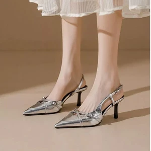 Zapatos Elegantes Plateados Con Tacón De 7 Cm Y Punta Fina Retro Chic CF42541 - Imagen 1 de 3
